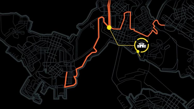 Carte sombre avec des lignes et des nœuds de réseau orange et jaunes, représentant des connexions entre les données, avec un bouton de lecture en superposition