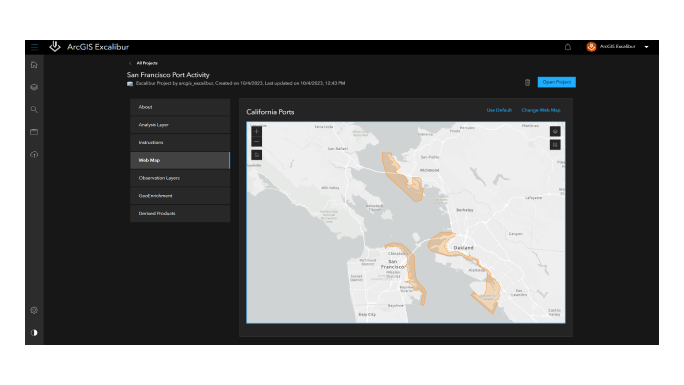 Carte numérique de San Francisco avec des étendues de terre et d’eau à côté d’un texte blanc représentant un projet ArcGIS Excalibur 