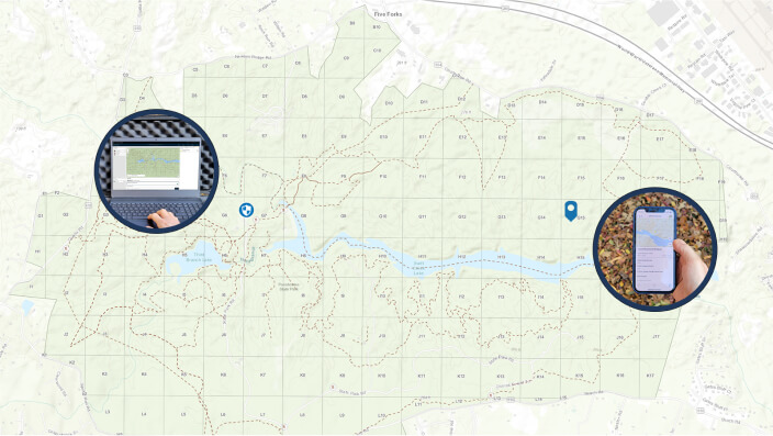 Composition d’une carte 2D en vert clair avec des images en encart d’un ordinateur portable et d’un smartphone affichant des cartes