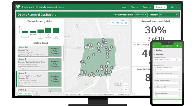 Ordinateur de bureau affichant une évaluation du centre de gestion des débris en urgence avec une carte et des icônes qui montrent la localisation des débris et vue mobile sur un téléphone portable